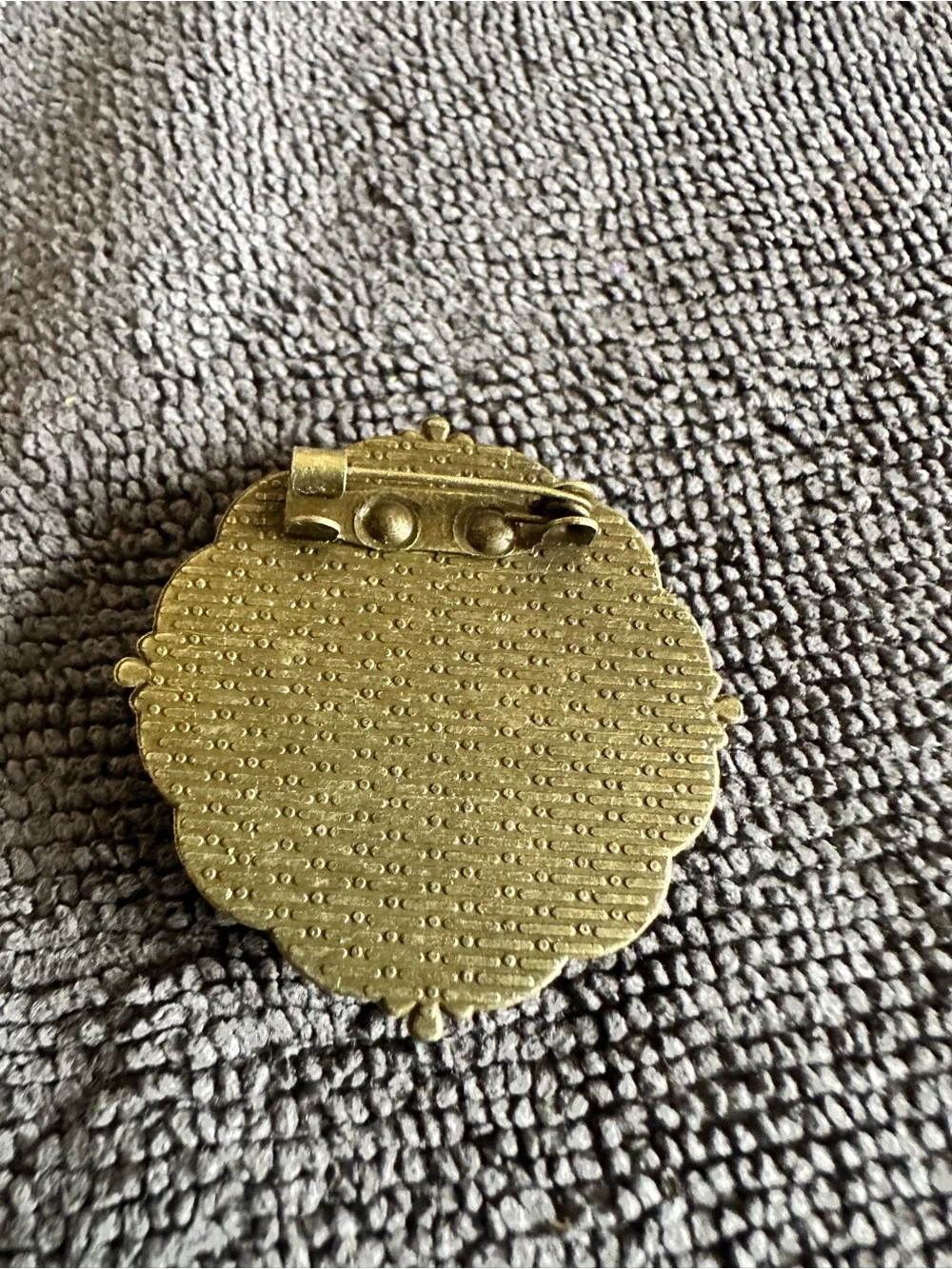 Rabbits charming gold